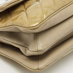 Pre Owned Chanel Beige Quilted Patent Leather 3 Compartment Classic Flap Bag