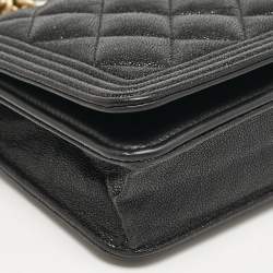 مملوكة مسبقًا Chanel Black Quilted Caviar Leather Boy Wallet On Chain