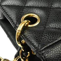 مملوكة مسبقًا حقيبة يد شانيل شوبينغ بيتي جلد عجل أسود