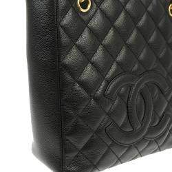 مملوكة مسبقًا حقيبة يد شانيل شوبينغ بيتي جلد عجل أسود