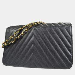 Pre Owned Chanel Black Calfskin Chevron Maxi Classic Flap Chain Shoulder Bag