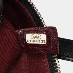 Pre Owned Chanel Black Chevron Lambskin Pyramid CC Camera Bag