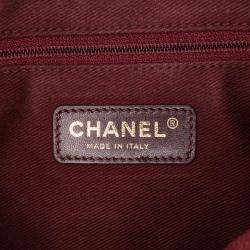 Pre Owned Chanel Black Chevron Lambskin Pyramid CC Camera Bag