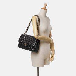 Pre Owned Chanel Black Jumbo Classic Lambskin Double Flap