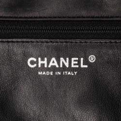 Pre Owned Chanel Black Reissue 2.55 Metallic Lambskin Roll Clutch