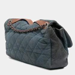 Pre Owned Chanel Blue Jumbo Iridescent Calfskin In The Mix Flap