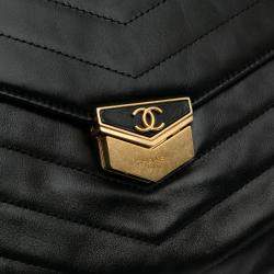 Chanel Black Paris Hamburg Chevron Lambskin Clutch