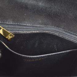 مملوكة مسبقًا Chanel Black Suede Mademoiselle Lock Handbag