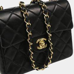 Pre Owned Chanel Black Lambskin Mini Classic Square Flap Shoulder Bag