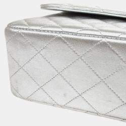 Pre Owned Chanel Silver Lambskin Quilted CC Top Handle Handbag