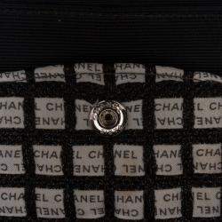 Chanel Black/White Medium Classic Ribbon Tweed Double Flap