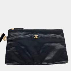 Chanel Black Leather 22 bag