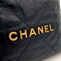 Chanel Black Leather 22 bag