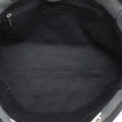 مملوكة مسبقًا Chanel Grey Canvas Medium Deauville Shopper Tote