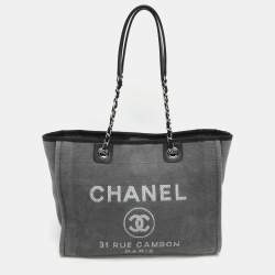 مملوكة مسبقًا Chanel Grey Canvas Medium Deauville Shopper Tote