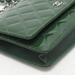 Pre Owned Chanel Green Quilted Patent Leather CC Wallet On Chain