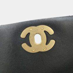 Chanel Black Lambskin 19 Flap Chain Shoulder Bag 20