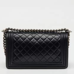 Pre Owned Chanel Black Quilted Leather Medium Boy Flap Bag