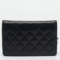 Pre Owned Chanel Black Quilted Leather Cambon Ligne Wallet on Chain