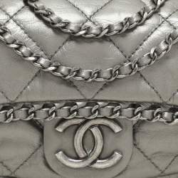 Pre Owned Chanel Silver Quilted Crinkled Leather Mini Chain Me Bag