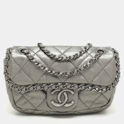 Pre Owned Chanel Silver Quilted Crinkled Leather Mini Chain Me Bag