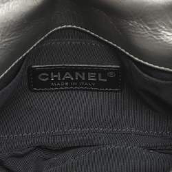 Pre Owned Chanel Silver Quilted Crinkled Leather Mini Chain Me Bag