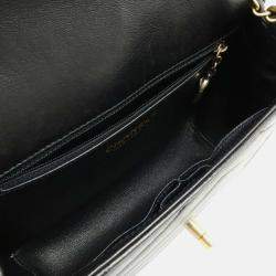 Chanel Chevron Black Lambskin Leather Chain Shoulder Bag