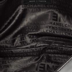 Pre Owned Chanel Black Chocolate Bar Quilt Patent Leather Diagonal Flap Bag