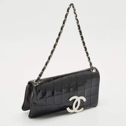 Pre Owned Chanel Black Chocolate Bar Quilt Patent Leather Diagonal Flap Bag