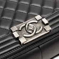Pre Owned Chanel Black Old Medium Quilted Lambskin Boy Flap