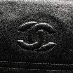Pre Owned Chanel Black CC Stitched Lambskin Flap