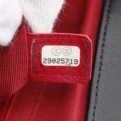 مملوكة مسبقًا  Chanel In-the-Loop CC Black Lambskin Sheep Leather Shoulder Bag