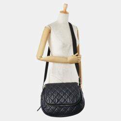 Pre Owned Chanel Quilted Expandable Black Leather Shoulder Bag
