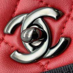 Pre Owned Chanel Matelasse Red/Black Lambskin Chain Shoulder Bag 