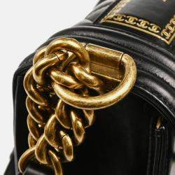 Pre Owned Chanel Boy Medium Black Calfskin Shoulder Bag