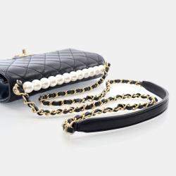 Chanel Chic Pearls Small Black Lambskin Shoulder Bag