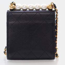 Chanel Black Goatskin Chic Pearl Clutch With Chain