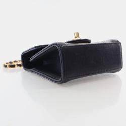 Chanel Black Goatskin Chic Pearl Clutch With Chain