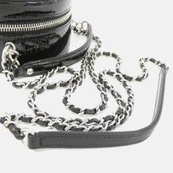 Pre Owned Chanel Round CC Patent Leather Glitter Shoulder Bag