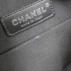 Pre Owned Chanel Round CC Patent Leather Glitter Shoulder Bag