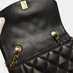 Pre Owned Chanel Diana Small Black Lambskin Shoulder Bag