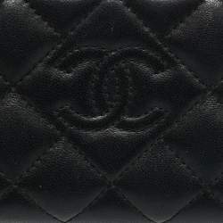 Chanel Black Quilted Leather Zipped Coin Purse