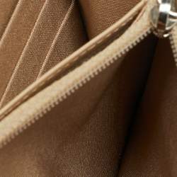 Pre Owned Chanel Beige Quilted Caviar Leather CC Wallet On Chain