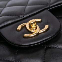 Chanel Black Jumbo Classic Lambskin Double Flap