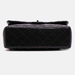 Chanel Black Jumbo Classic Lambskin Double Flap