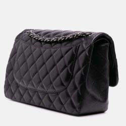 Chanel Black Jumbo Classic Lambskin Double Flap