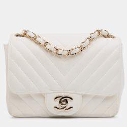 Pre Owned Chanel White Mini Square Classic Chevron Lambskin Single Flap