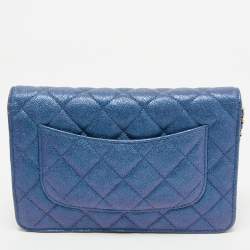 Pre Owned Chanel Metallic Blue Quilted Caviar Leather CC Wallet On Chain