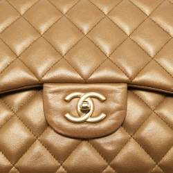 مملوكة مسبقًا Chanel Gold Quilted Leather Jumbo Classic Double Flap Bag