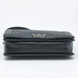 Pre Owned Chanel Black Quilted Caviar Leather Large Boy Flap Bag